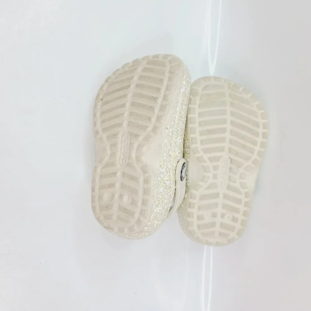 Crocs Girl's‎ White Stucco Classic Glitter Lined Slip-On Casual Clog Size 6